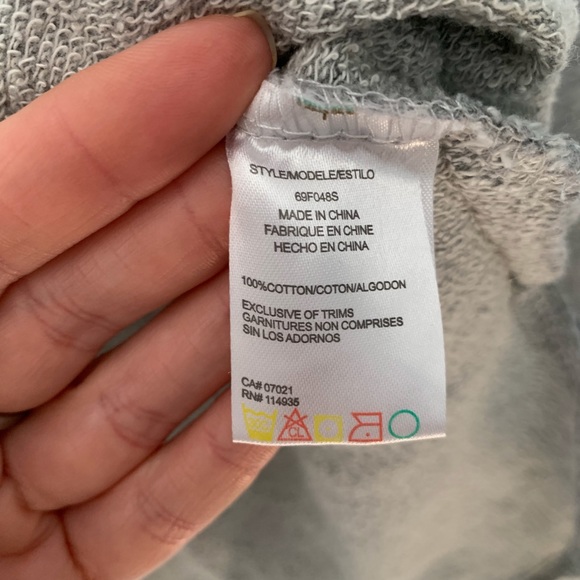 V Neck Bell Sleeve Sweater - Picture 7 of 8